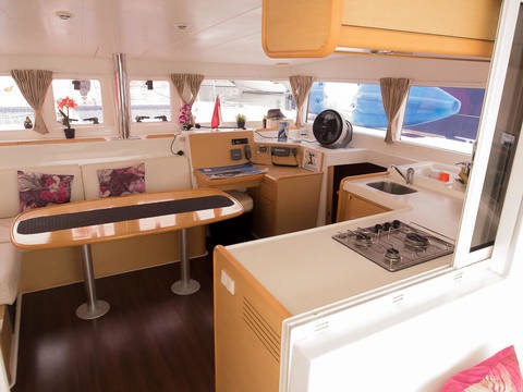 interior of Lagoon 400